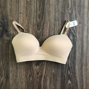Soma Enbliss Wireless Bra - Soft Tan - 32D NWT
